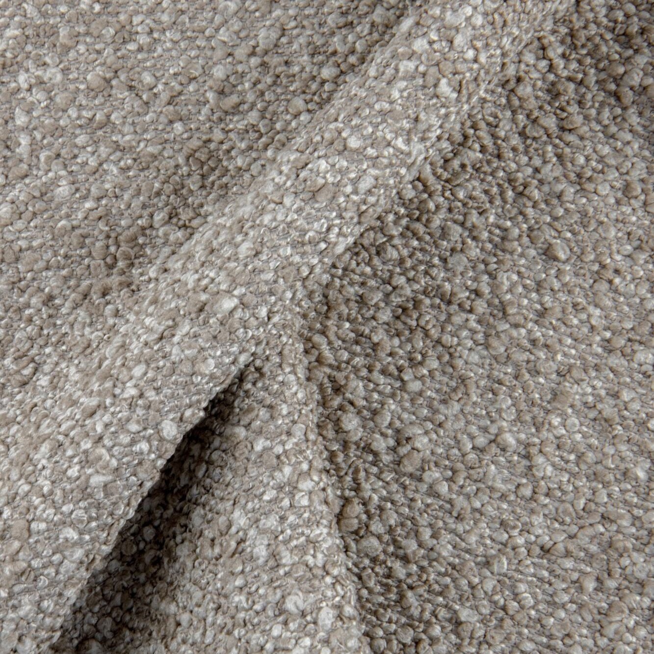 Eetkamerstoel Mona · bouclé · 4 legs